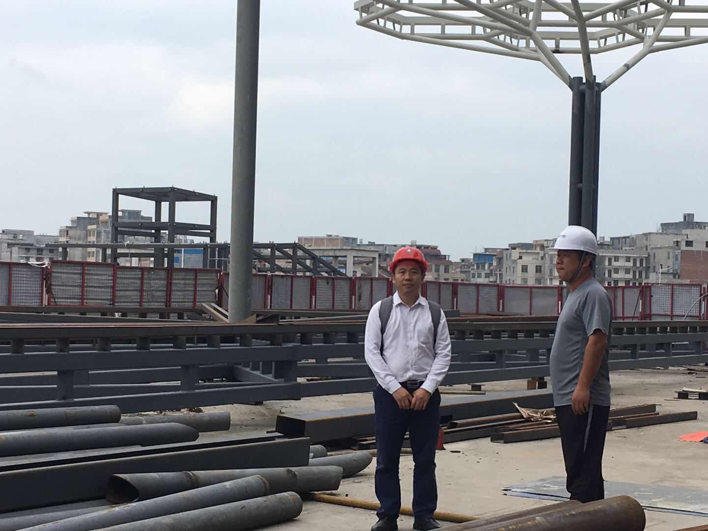 踏遍工地每一角落，激勵(lì)每一寸心靈